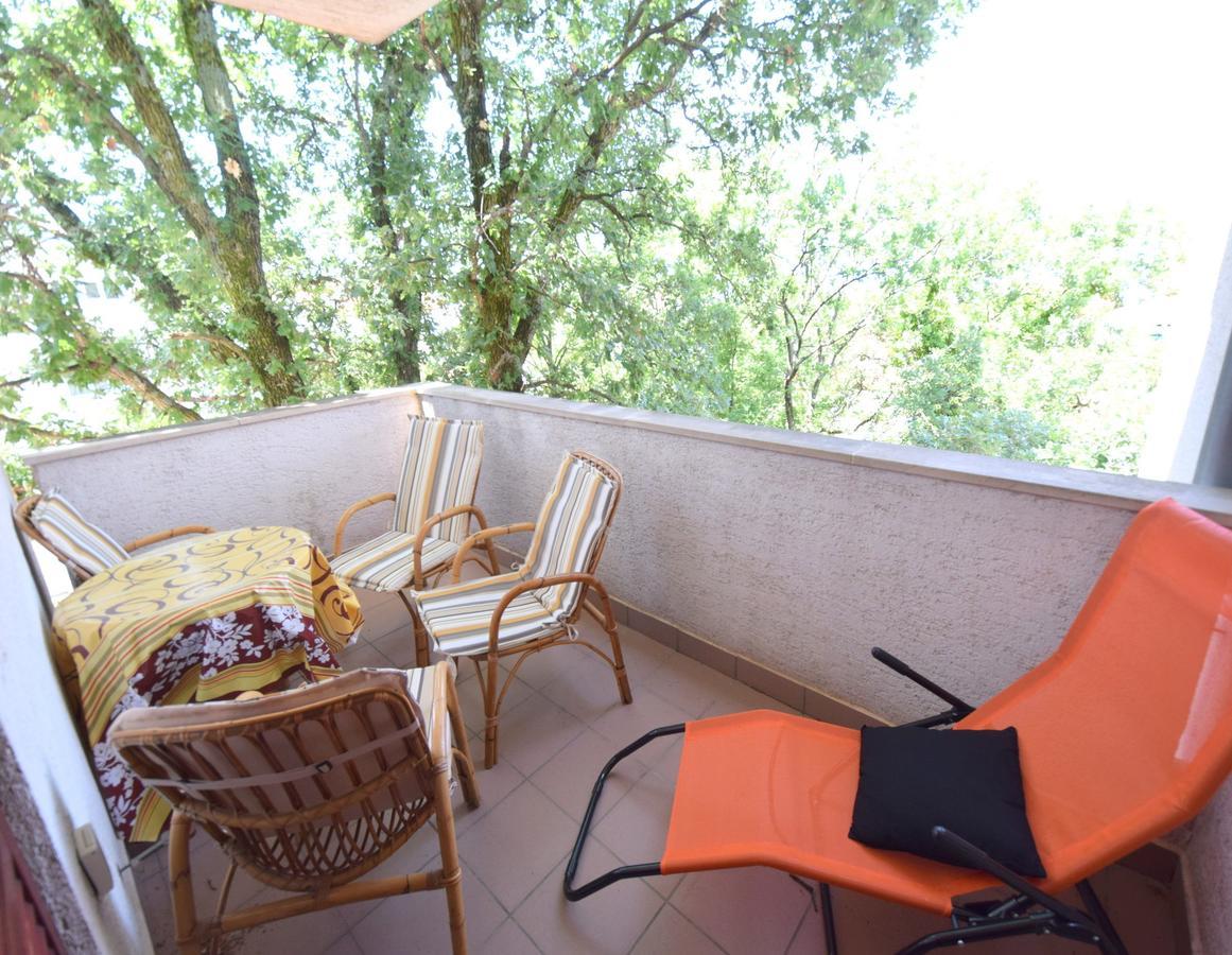 Apartment Ozren Malinska Buitenkant foto